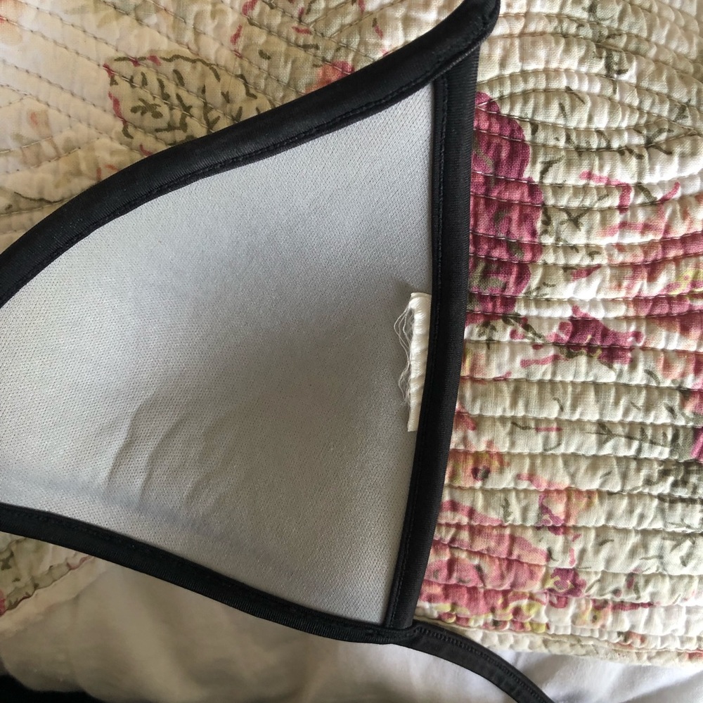 Bathing Suit - Picture 6 of 7